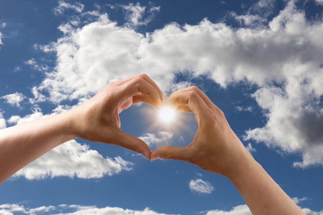 cropped-love-gb1c771e5e_1280.jpg